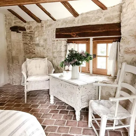 Domaine De Pragelier, Petronille 3* Tourtoirac