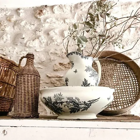 Bed and Breakfast Domaine De Pragelier, Petronille 3*